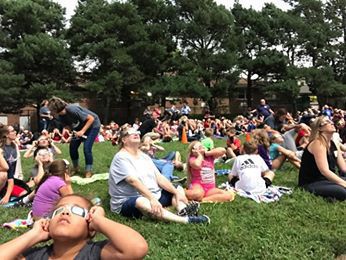 Eclipse-viewing